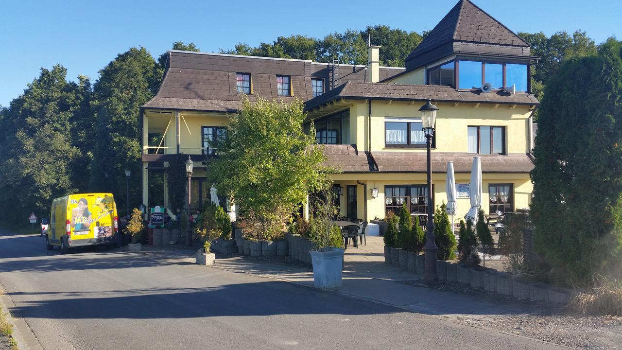 Landhotel Zum Doppeldecker Kirchen (Rhineland-Palatinate) Exterior photo